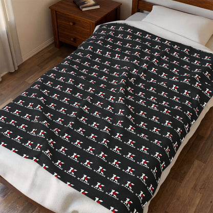 Velveteen Plush Blanket — Cozy Black Patterned Holiday Throw
